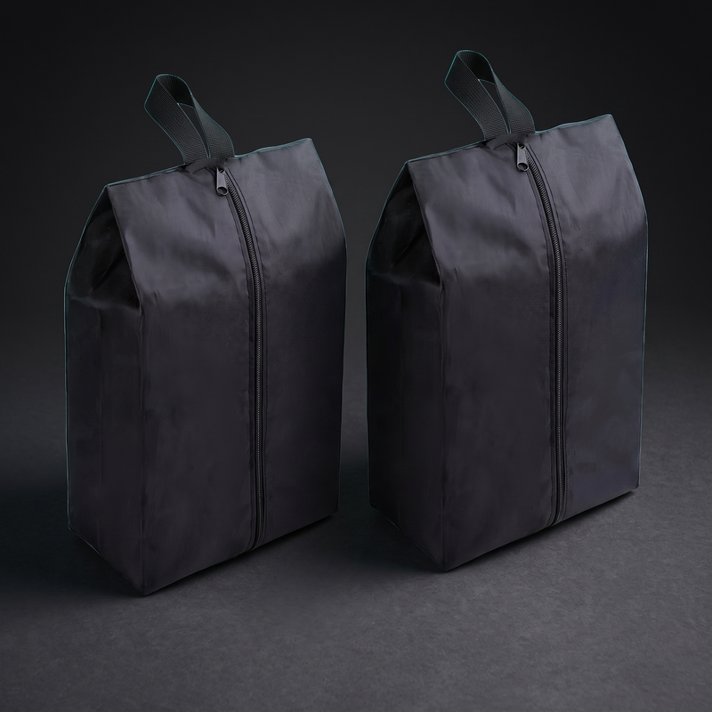 Sac à chaussures Voyra — nylon noir, studio 2K